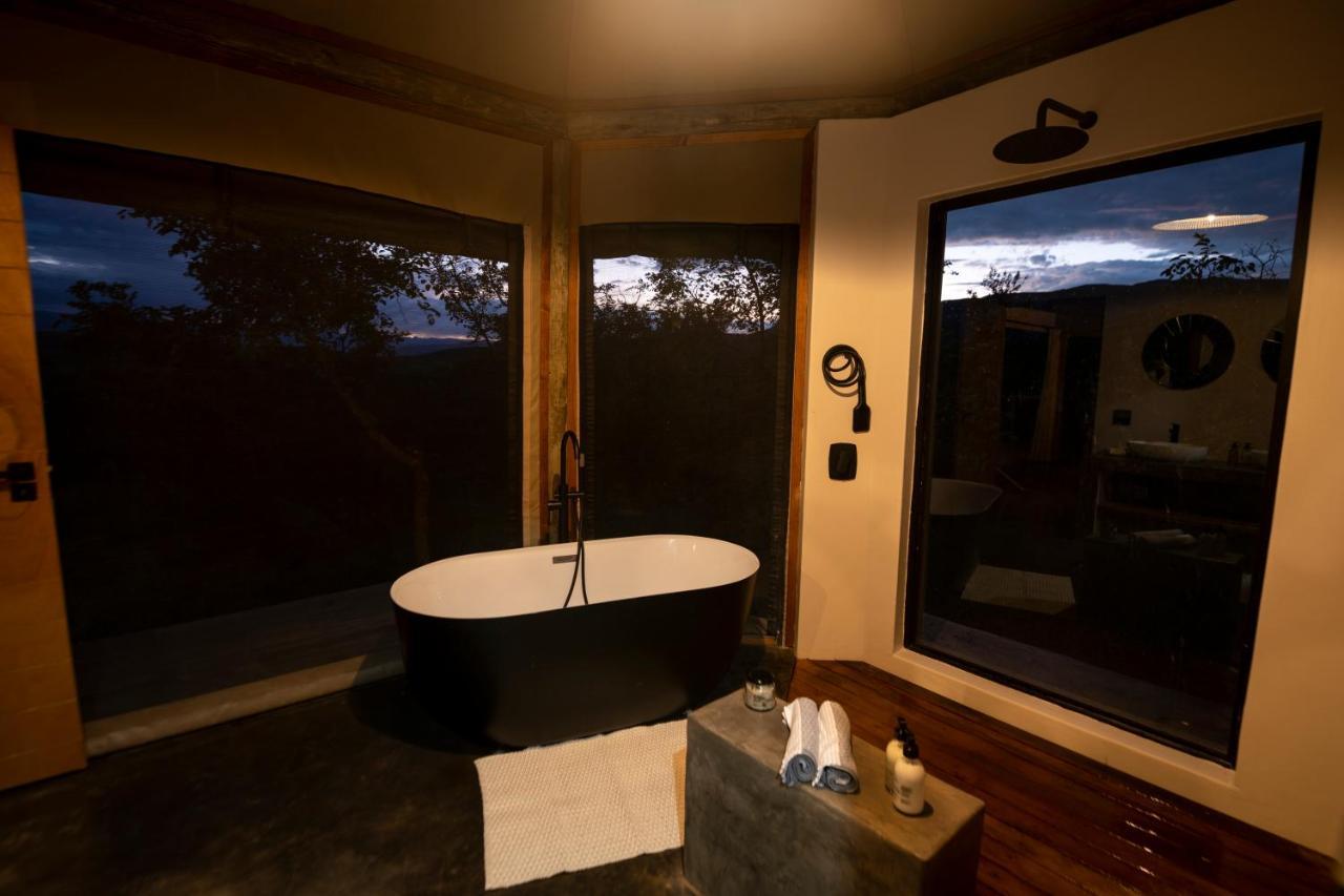 Sasi Africa Luxury Tented Bush Lodge Bergville Extérieur photo